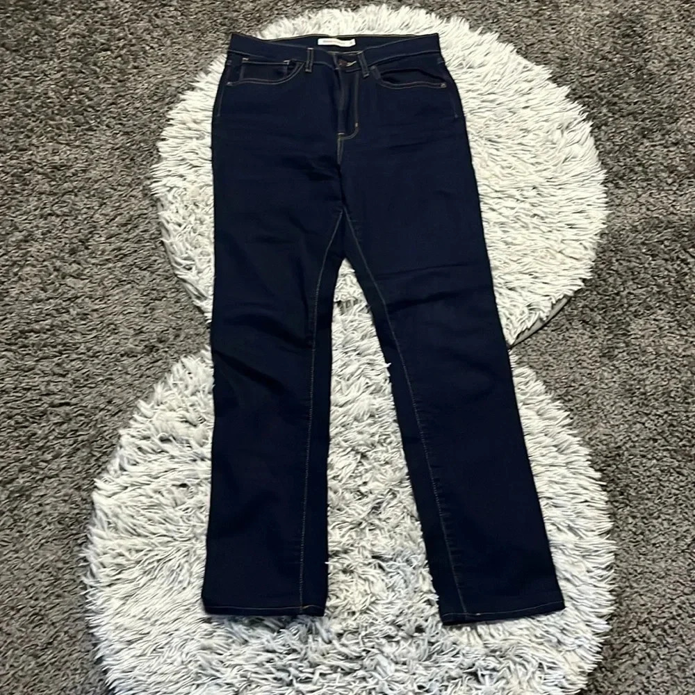 Levi’s 724 High Rise Straight Jeans Size 30